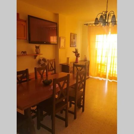 Espacioso Piso En Residencial Con Gran Piscina Эль-Пуэрто-де-Санта-Мария Экстерьер фото